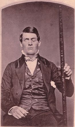 Иллюстрация к книге — Самая таинственная тайна и другие сюжеты [i_256.jpg]