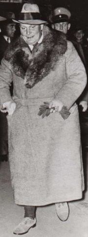 Иллюстрация к книге — Любовь к истории [i_061.jpg]