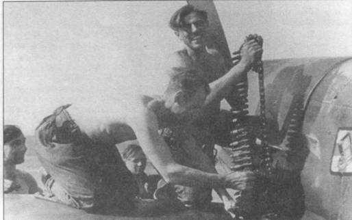 Иллюстрация к книге — Messtrstlnitt Bf 109. Часть 6 [pic_110.jpg]