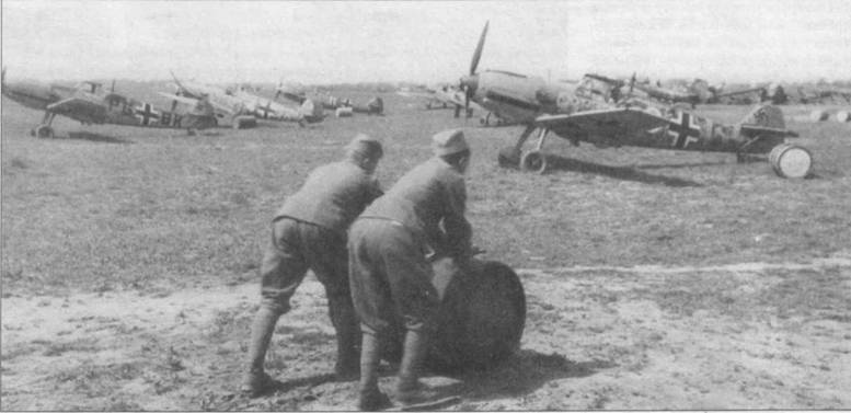 Иллюстрация к книге — Messtrstlnitt Bf 109. Часть 6 [pic_23.jpg]