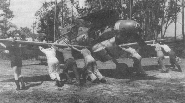 Иллюстрация к книге — Messtrstlnitt Bf 109. Часть 6 [pic_48.jpg]