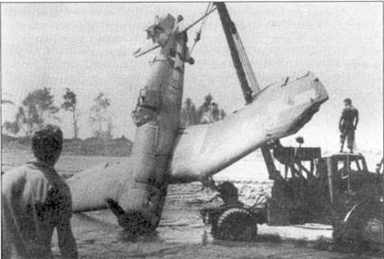 Иллюстрация к книге — Асы США пилоты F4U «Corsair» [pic_71.jpg]