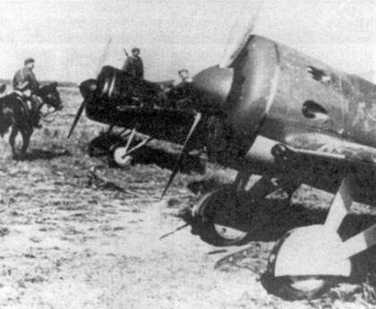 Иллюстрация к книге — И-16 Боевой «ишак» сталинских соколов. Часть 3 [pic_128.jpg]