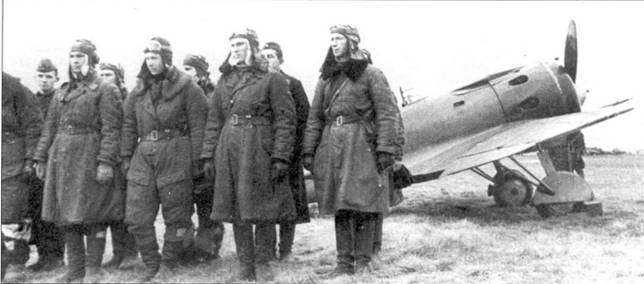 Иллюстрация к книге — И-16 Боевой «ишак» сталинских соколов. Часть 3 [pic_133.jpg]