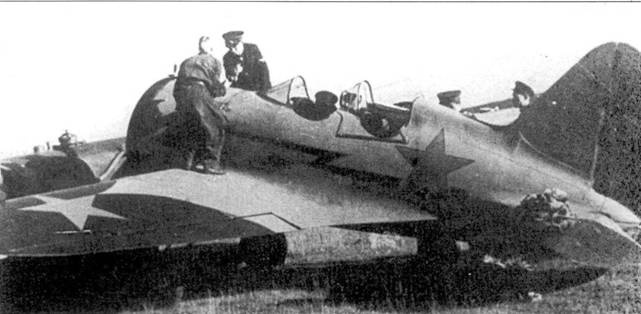 Иллюстрация к книге — И-16 Боевой «ишак» сталинских соколов. Часть 3 [pic_4.jpg]