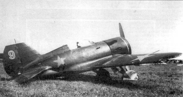 Иллюстрация к книге — И-16 боевой «Ишак» сталинских соколов Часть 2 [pic_30.jpg]