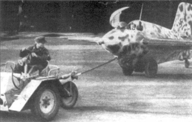 Иллюстрация к книге — Me 163 ракетный истребитель Люфтваффе [pic_38.jpg]