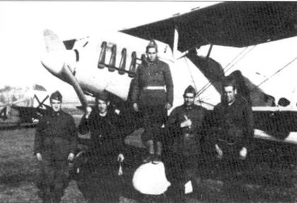 Иллюстрация к книге — Асы люфтваффе пилоты Bf 109 в Испании [pic_51.jpg]