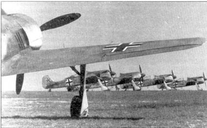 Иллюстрация к книге — Асы люфтваффе пилоты Fw 190 на Западном фронте [pic_35.jpg]