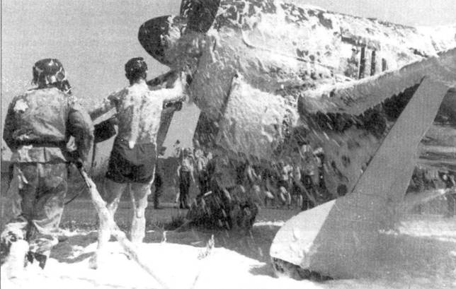 Иллюстрация к книге — Асы люфтваффе пилоты Fw 190 на Западном фронте [pic_4.jpg]