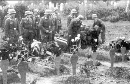 Иллюстрация к книге — Асы люфтваффе. Пилоты Fw 190 на Восточном фронте [pic_78.jpg]