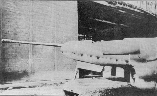 Иллюстрация к книге — Me 262 последняя надежда Люфтваффе Часть 1 [pic_26.jpg]