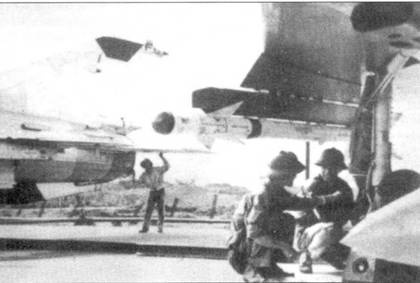 Иллюстрация к книге — Боевое применение МиГ-21 во Вьетнаме [pic_105.jpg]