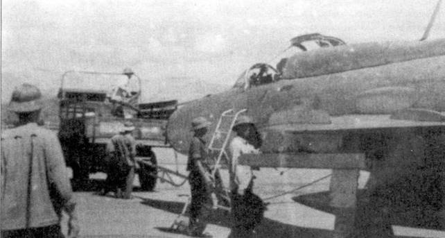 Иллюстрация к книге — Боевое применение МиГ-21 во Вьетнаме [pic_106.jpg]