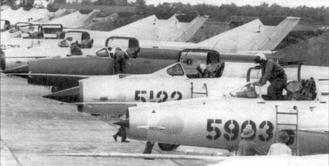 Иллюстрация к книге — Боевое применение МиГ-21 во Вьетнаме [pic_70.jpg]