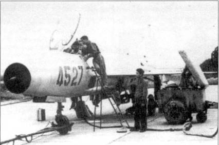 Иллюстрация к книге — Боевое применение МиГ-21 во Вьетнаме [pic_86.jpg]