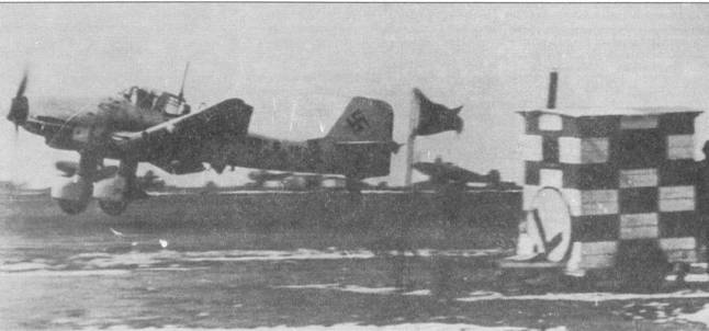 Иллюстрация к книге — Ju 87 «Stuka» Часть 2 [pic_111.jpg]