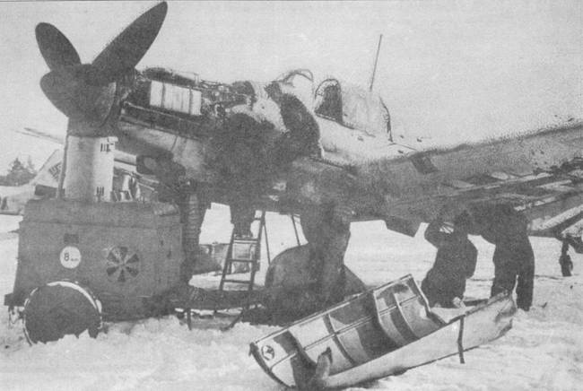 Иллюстрация к книге — Ju 87 «Stuka» Часть 2 [pic_72.jpg]