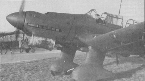 Иллюстрация к книге — Ju 87 «Stuka» часть 1 [pic_76.jpg]