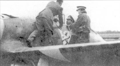 Иллюстрация к книге — Итальянские асы 1940-45 г. [pic_25.jpg]