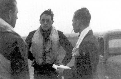 Иллюстрация к книге — Британские асы пилоты «Спитфайров» Часть 1 [pic_41.jpg]