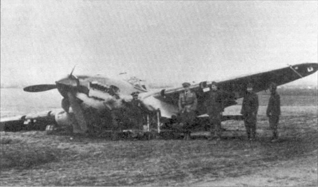 Иллюстрация к книге — Ил-2 Ил-10 Часть 1 [pic_22.jpg]