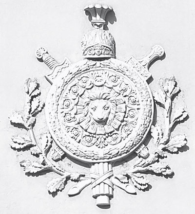 Иллюстрация к книге — Повести каменных горожан. Очерки о декоративной скульптуре Санкт-Петербурга [i_052.jpg]