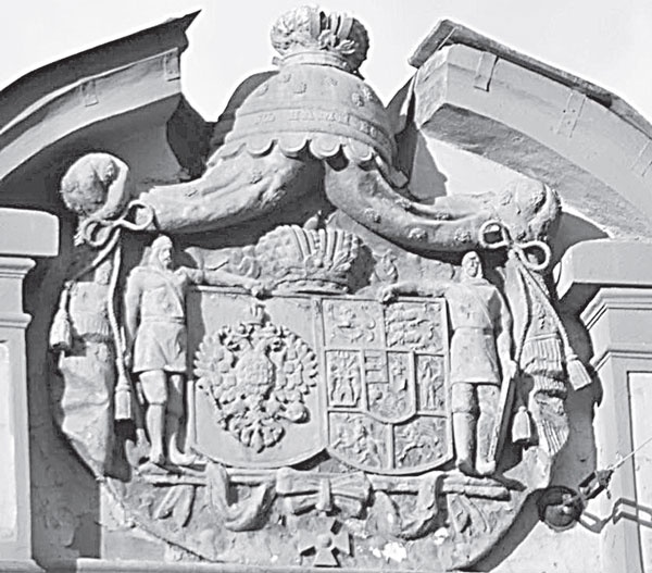 Иллюстрация к книге — Повести каменных горожан. Очерки о декоративной скульптуре Санкт-Петербурга [i_053.jpg]