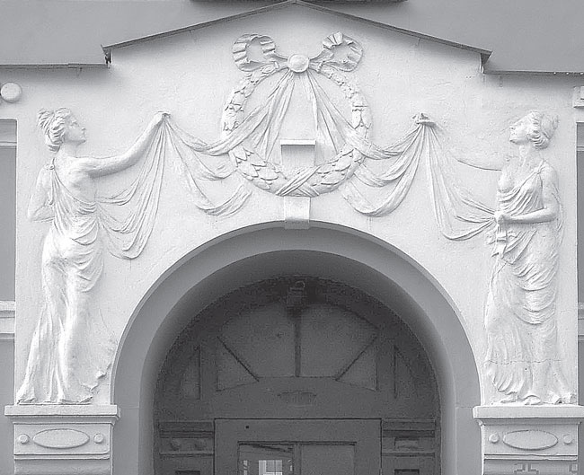 Иллюстрация к книге — Повести каменных горожан. Очерки о декоративной скульптуре Санкт-Петербурга [i_112.jpg]