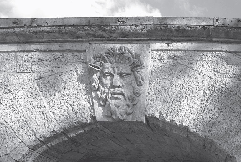 Иллюстрация к книге — Повести каменных горожан. Очерки о декоративной скульптуре Санкт-Петербурга [i_138.jpg]