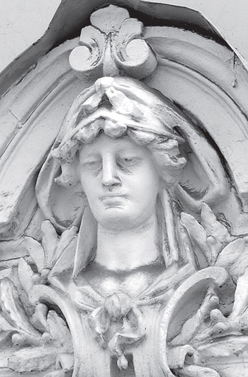 Иллюстрация к книге — Повести каменных горожан. Очерки о декоративной скульптуре Санкт-Петербурга [i_145.jpg]