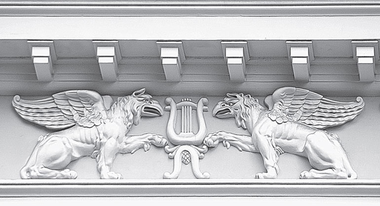 Иллюстрация к книге — Повести каменных горожан. Очерки о декоративной скульптуре Санкт-Петербурга [i_175.jpg]