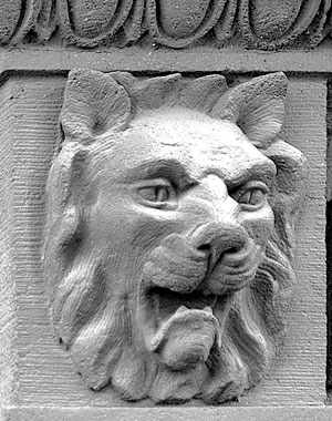 Иллюстрация к книге — Повести каменных горожан. Очерки о декоративной скульптуре Санкт-Петербурга [i_190.jpg]