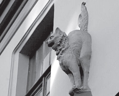 Иллюстрация к книге — Повести каменных горожан. Очерки о декоративной скульптуре Санкт-Петербурга [i_209.jpg]