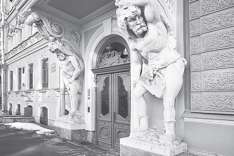 Иллюстрация к книге — Повести каменных горожан. Очерки о декоративной скульптуре Санкт-Петербурга [i_253.jpg]