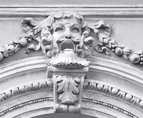 Иллюстрация к книге — Повести каменных горожан. Очерки о декоративной скульптуре Санкт-Петербурга [i_295.jpg]