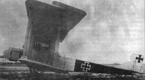 Иллюстрация к книге — Бомбардировщики Первой Мировой войны [pic_1.jpg]