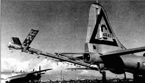 Иллюстрация к книге — B-29 Superfortress [pic_138.jpg]
