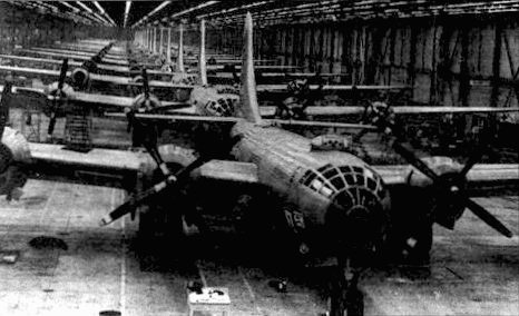 Иллюстрация к книге — B-29 Superfortress [pic_49.jpg]