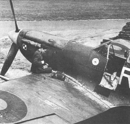 Иллюстрация к книге — Supermarine Spitfire. Часть 1 [pic_66.jpg]