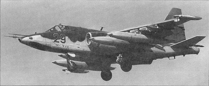 Иллюстрация к книге — Су-25 «Грач» [pic_173.jpg]