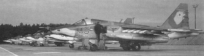 Иллюстрация к книге — Су-25 «Грач» [pic_176.jpg]