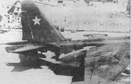 Иллюстрация к книге — Су-25 «Грач» [pic_186.jpg]