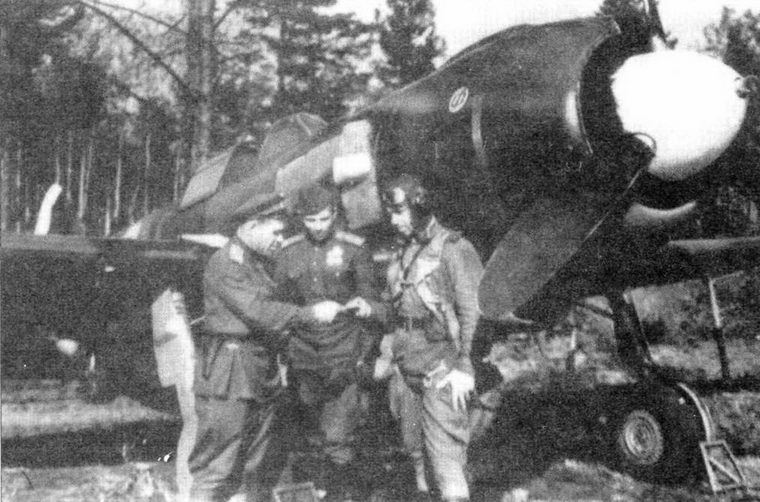 Иллюстрация к книге — Советские асы пилоты ЛаГГ-3, Ла-5/7 [pic_40.jpg]