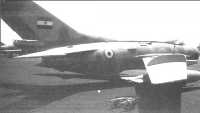 Иллюстрация к книге — МиГ-19 [pic_134.jpg]