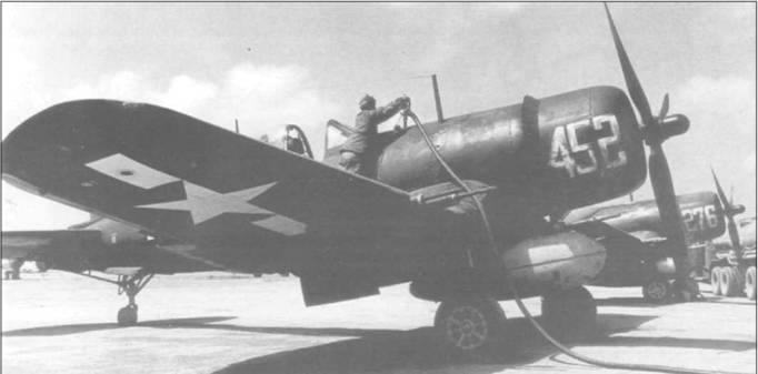 Иллюстрация к книге — F4U Corsair [pic_64.jpg]