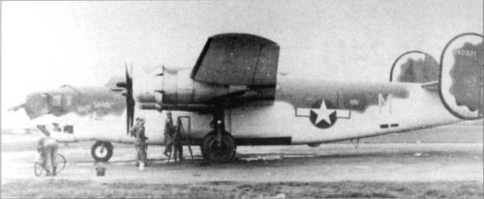 Иллюстрация к книге — B-24 Liberator [pic_197.jpg]