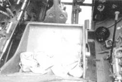 Иллюстрация к книге — Пе-2 [pic_139.jpg]