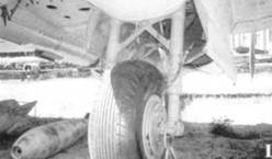 Иллюстрация к книге — Пе-2 [pic_224.jpg]