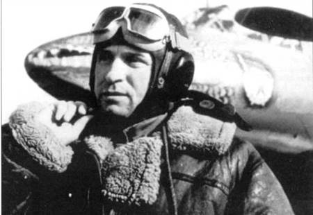 Иллюстрация к книге — Пе-2 [pic_271.jpg]